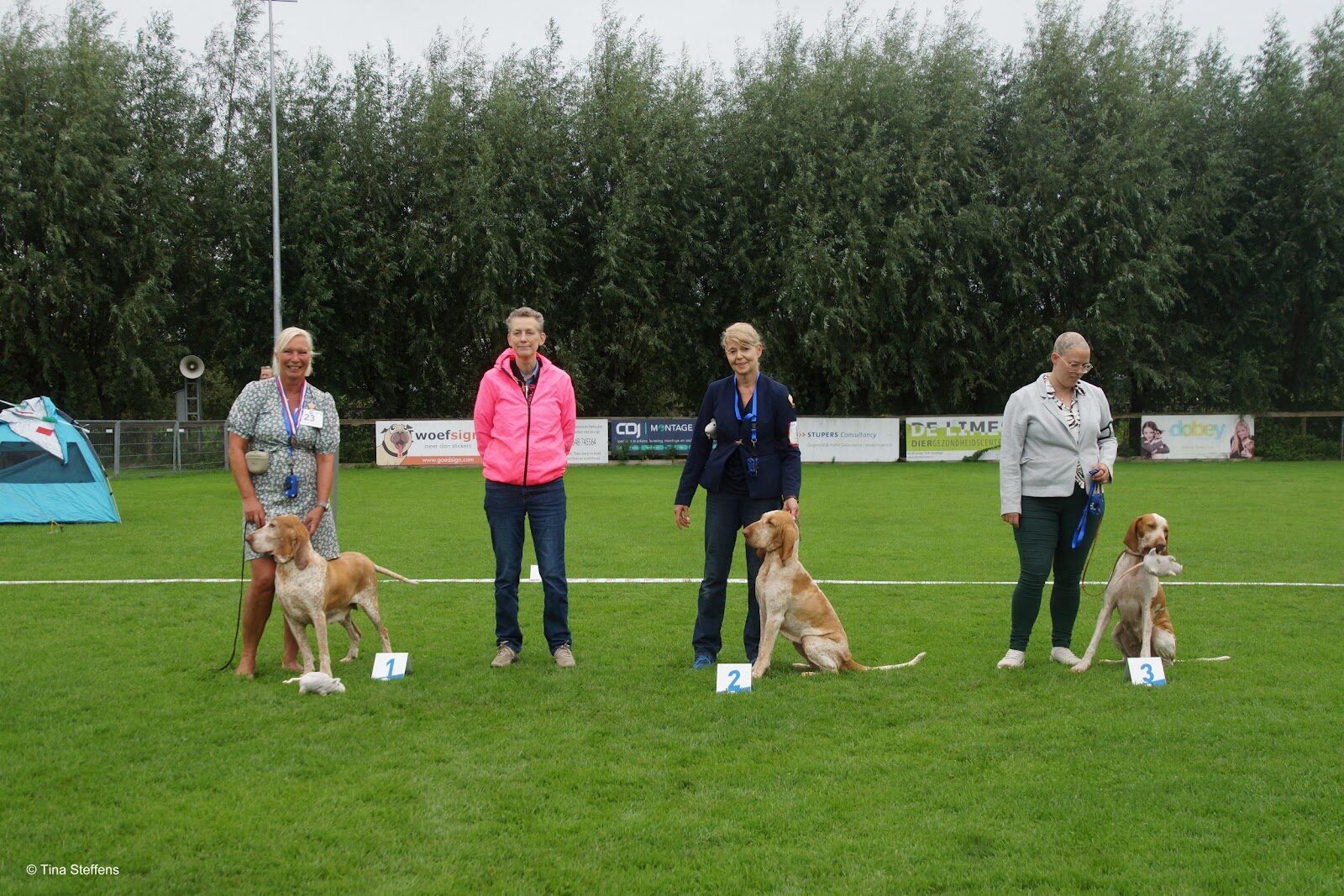 Fientje op de eerste plaats in de kampioensklasse in Woerden